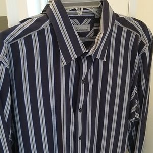 Men's Dress shirt size L 7 Diamonds